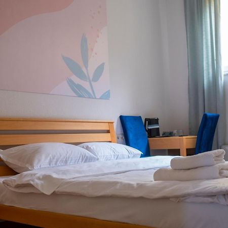 Mint Hotel Prizren Bilik gambar