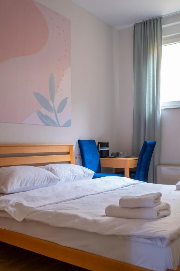 Mint Hotel Prizren Luaran gambar
