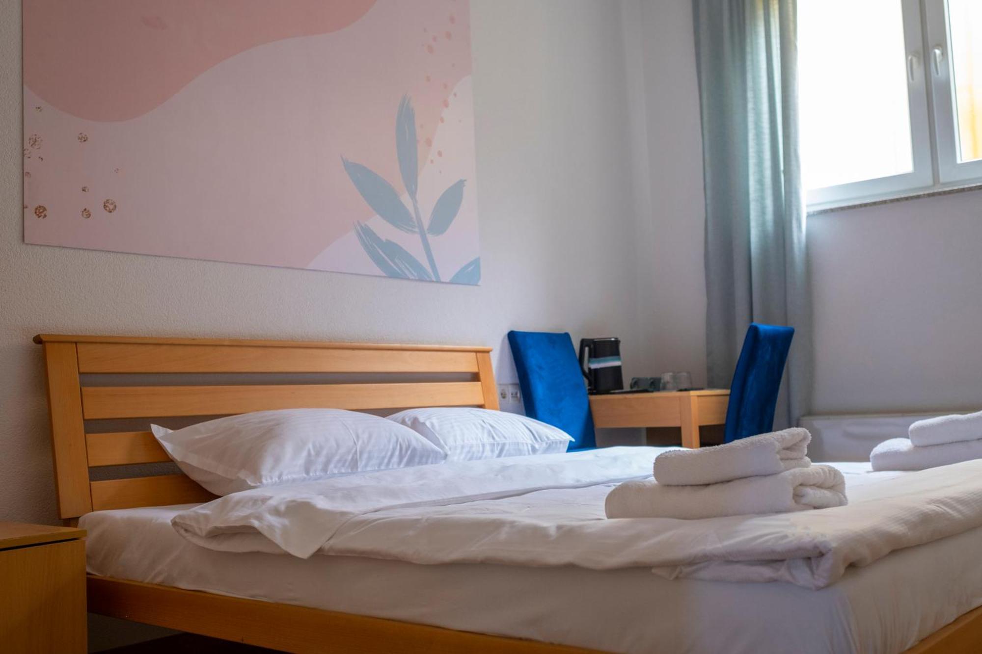 Mint Hotel Prizren Bilik gambar