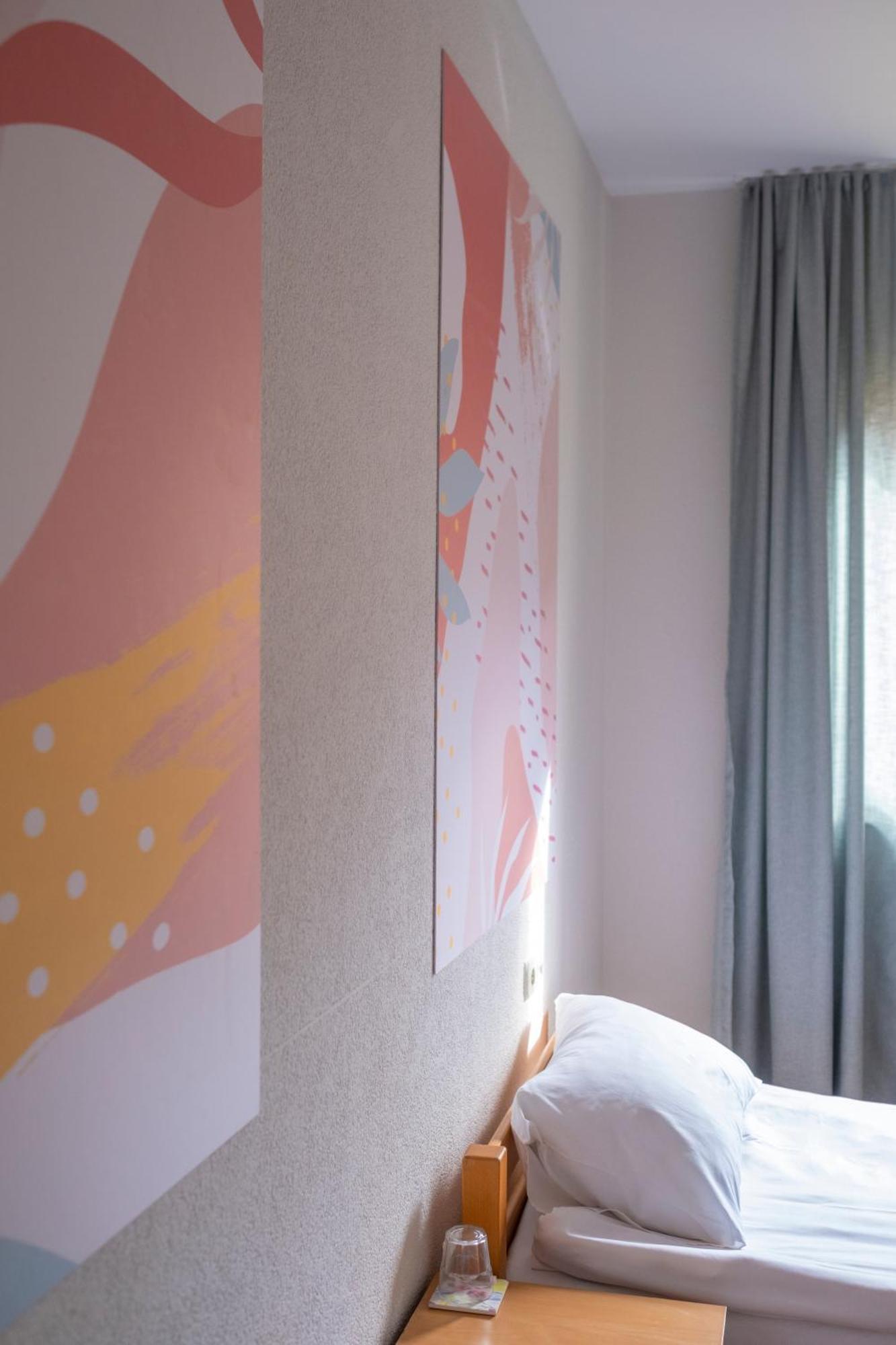 Mint Hotel Prizren Bilik gambar